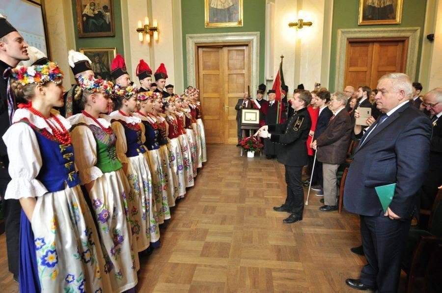 Uroczyste wręczenie nagrody zespołowi ZPiT AGH Krakus